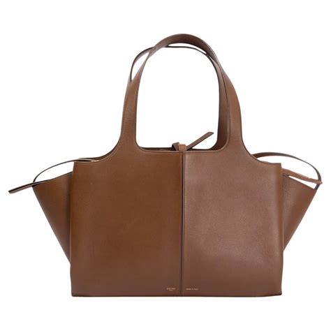 celine medium tri fold shoulder bag|Celine Tri.